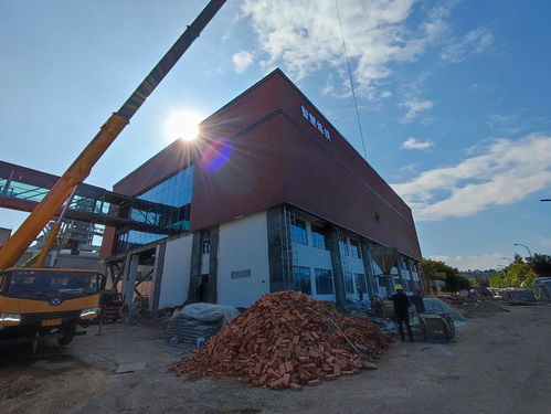 攀钢智慧炼铁控制中心幕墙与安装工程 创新材料与现代工艺的融合